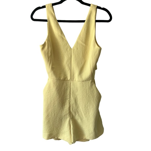 Wilfred Aritzia Aperture Romper Pale Yellow Size 4 - Picture 2 of 16